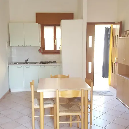 In 31274 Rosolina Mare